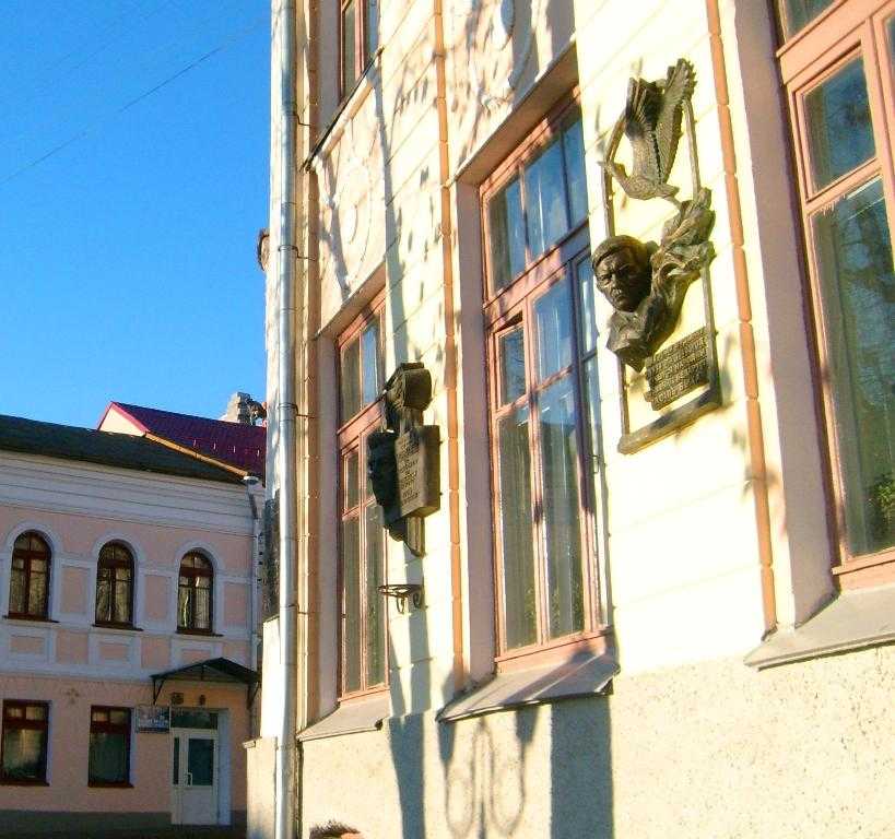 Быков.jpg