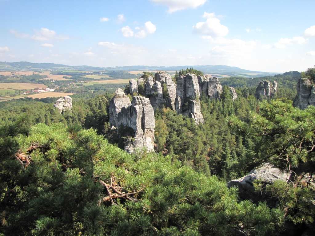 2268_Hruboskalsko_2010s.JPG