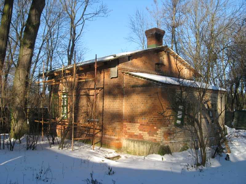 Брама и сторожка (4).jpg