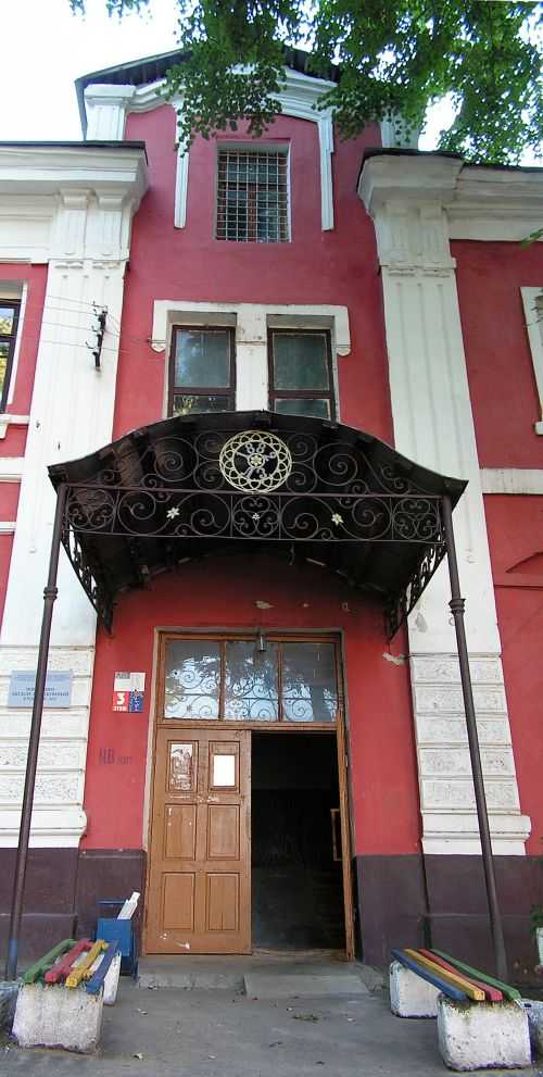 dom-1882.jpg