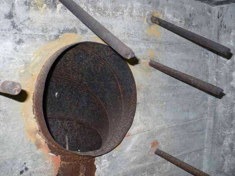 DOT100037.jpg