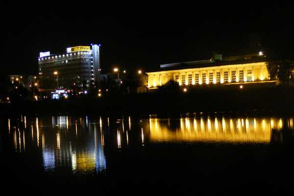 DSCF9830.jpg
