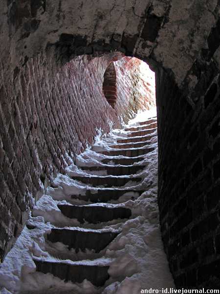kreml-lestnica.jpg
