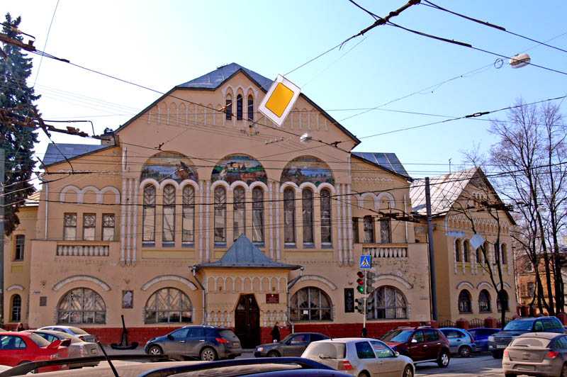 n9932.jpg