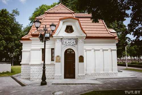 suvenirny_magazin_vas_tutby_phsl_img_8504.jpg